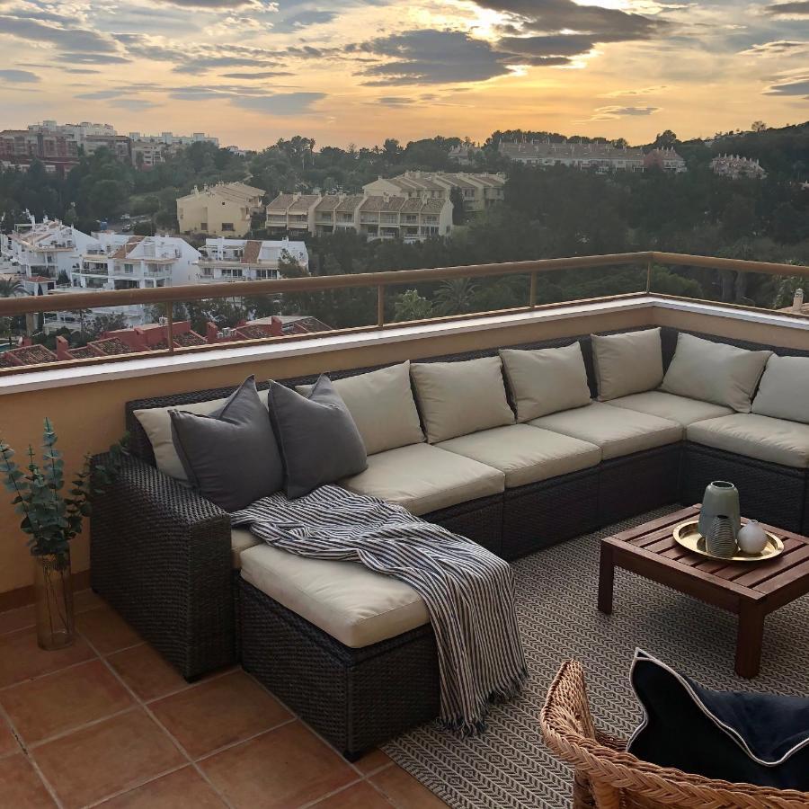Luxurious Duplex Penthouse With Golf And Sea Views Apartment Benalmadena Exterior photo